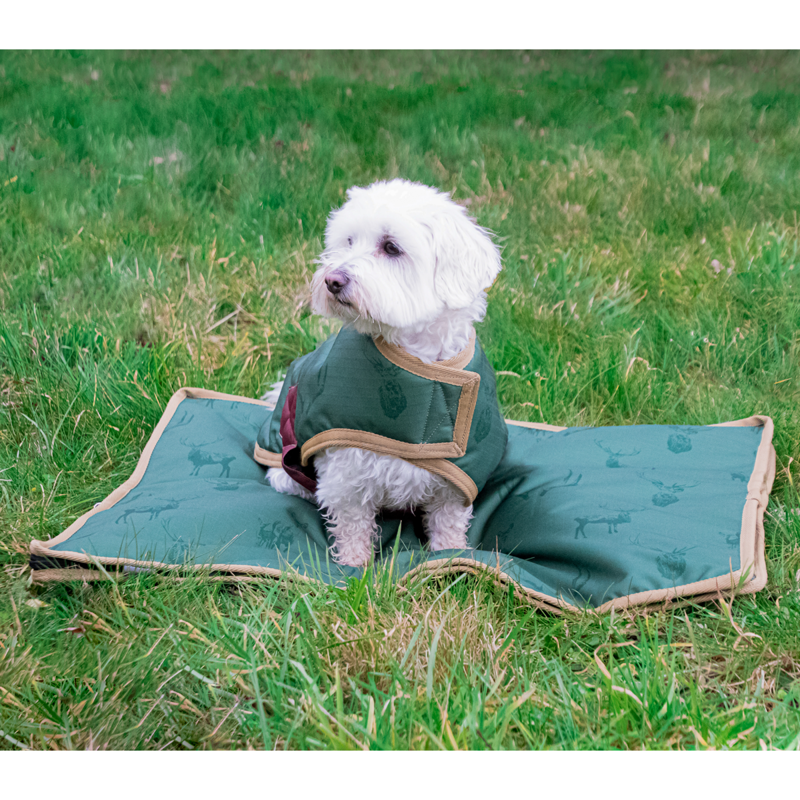 Benji and Flo Divine Deer Dog Bed - Moss/Merlot/Fawn-1